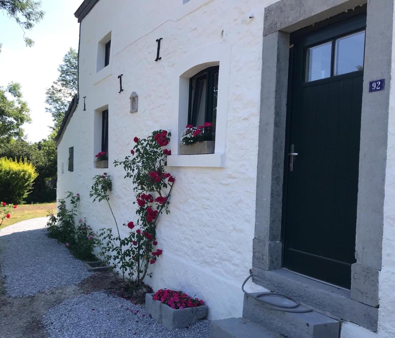 La Petite Maison Blanche Wanze Esterno foto